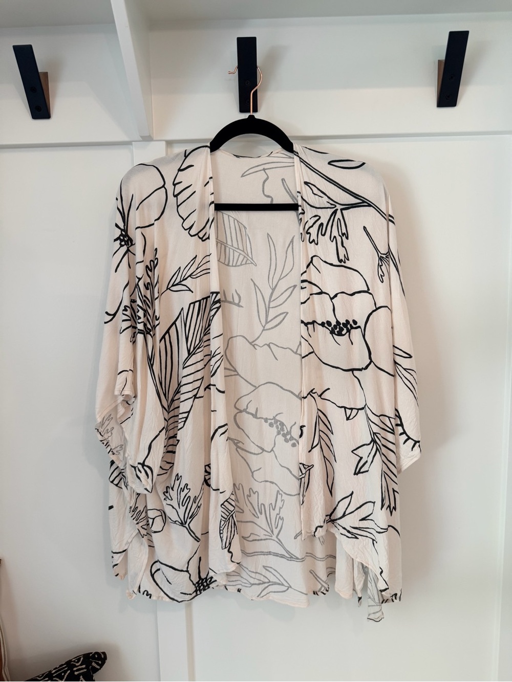 Sseko Multiway Shawl in Secret Garden Cream and Black